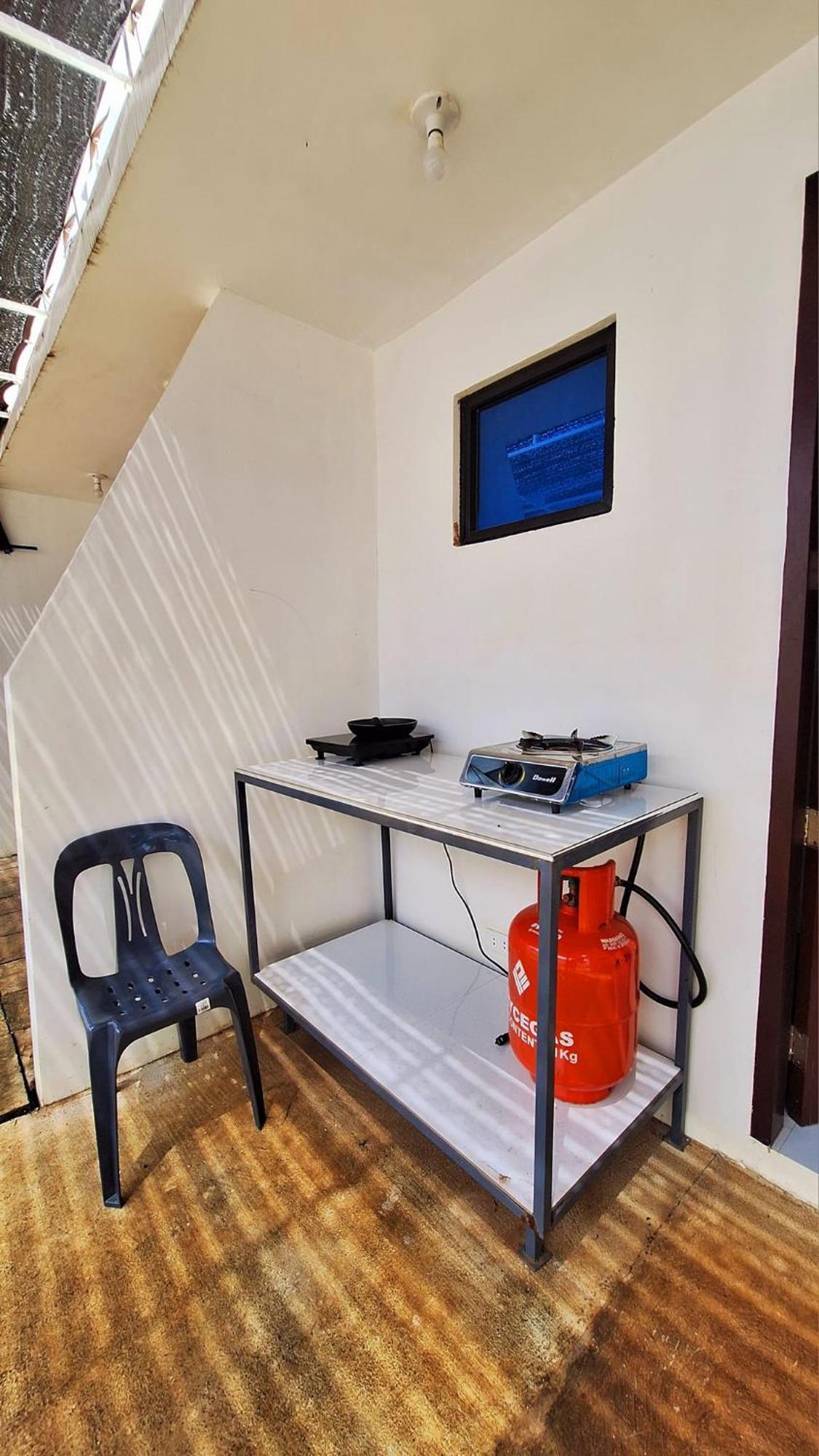 Concetta Tourist Inn Manolo Fortich Dış mekan fotoğraf